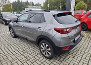 KIA Stonic SUV 1,2 l 62 kw