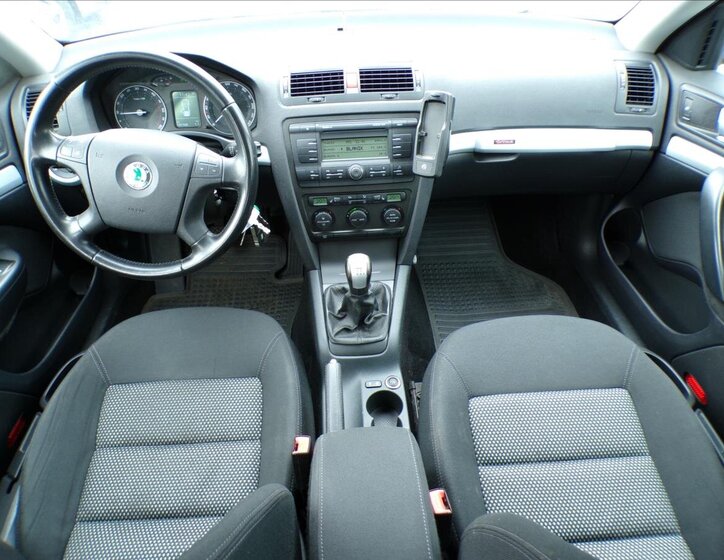 Škoda Octavia Kombi 2,0 l 103 kw