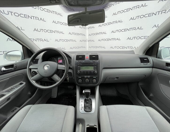 Volkswagen Golf Hatchback 1,6 l 85 kw