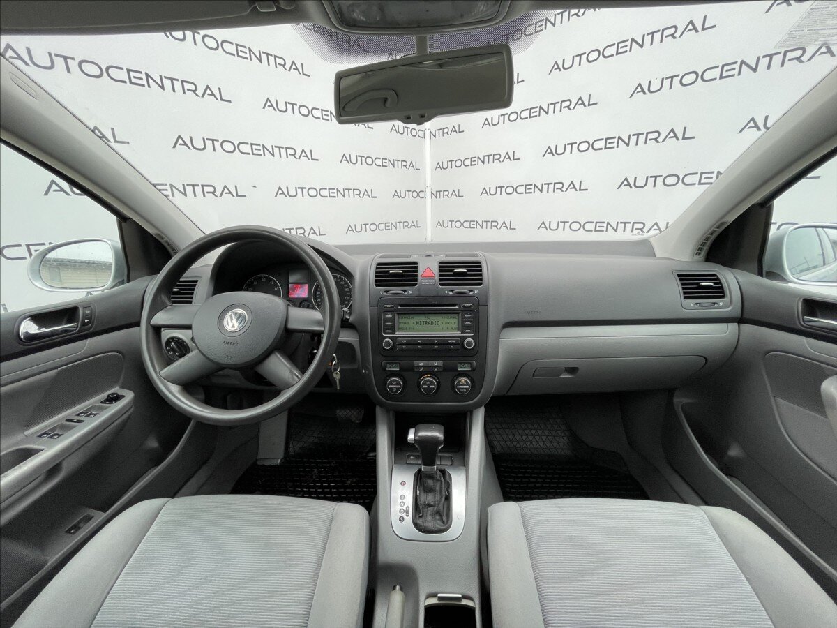 Volkswagen Golf Hatchback 1,6 l 85 kw