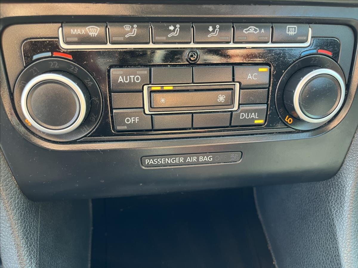 Volkswagen Golf Kombi 1,6 l 77 kw