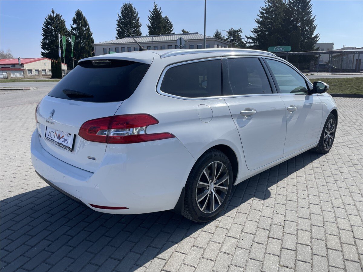 Peugeot 308 Kombi 1,6 l 88 kw