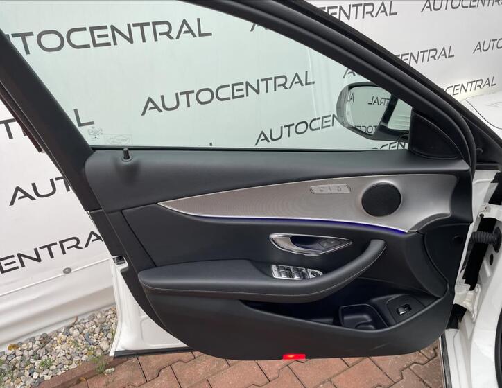 Mercedes-Benz Třídy E 23