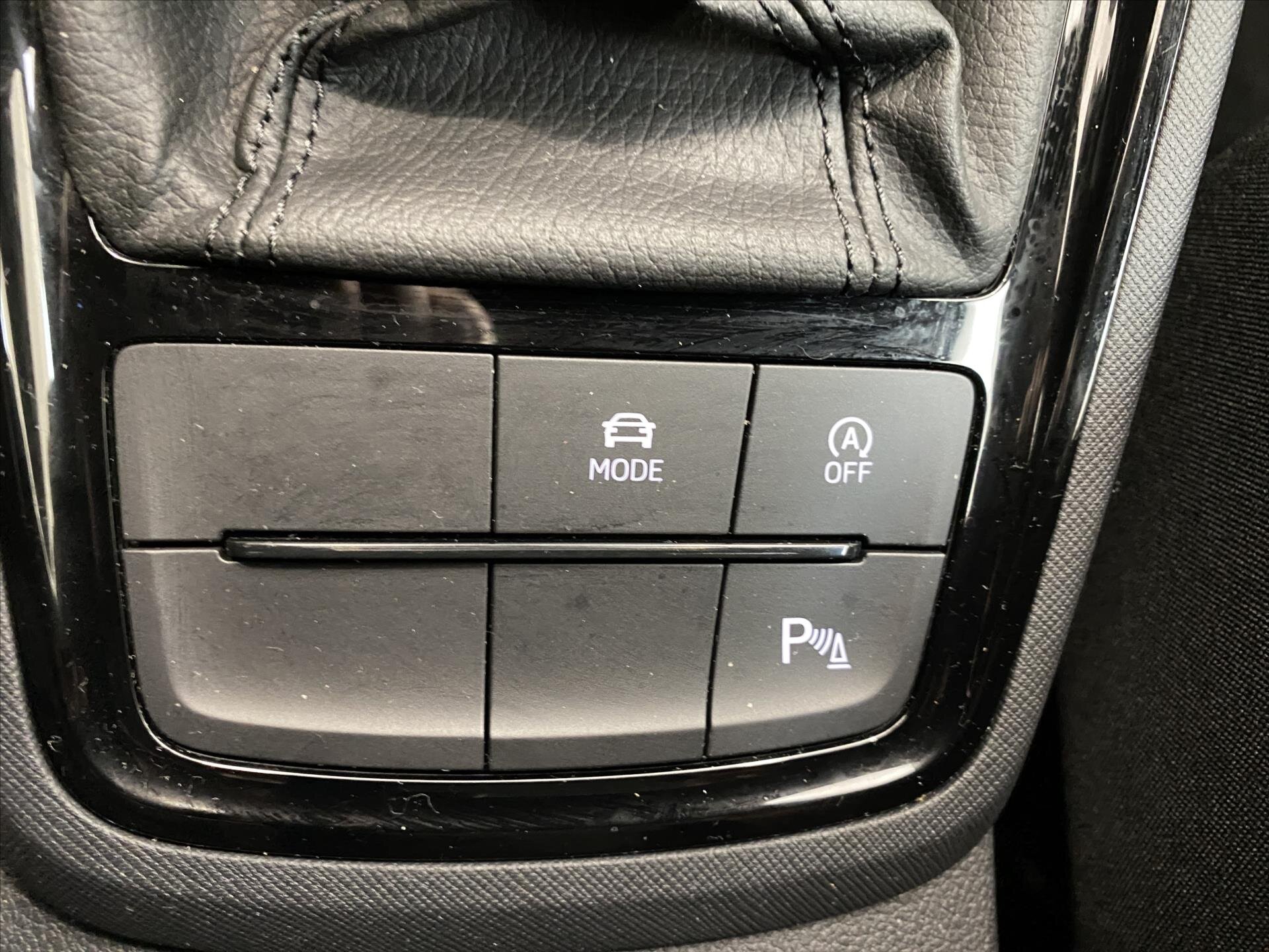 Škoda Kamiq SUV 999,0 85 kw