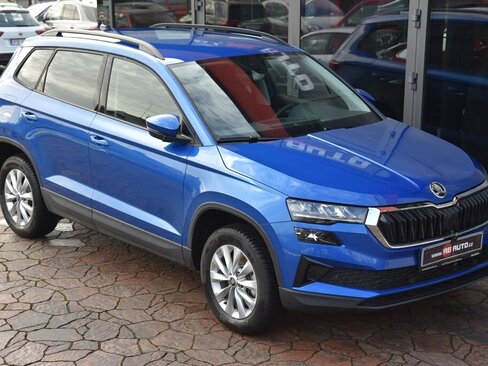 Škoda Karoq SUV / Terénní 1,5 l 110 kw