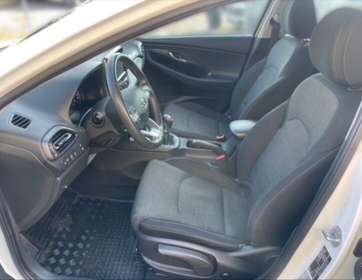 Hyundai i30 Kombi 998,0 88 kw