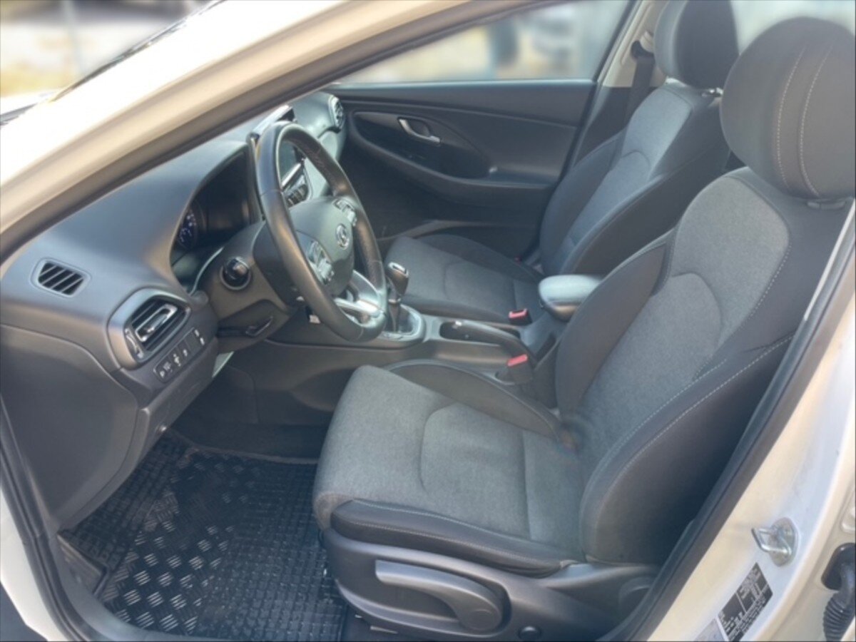 Hyundai i30 Kombi 998,0 88 kw