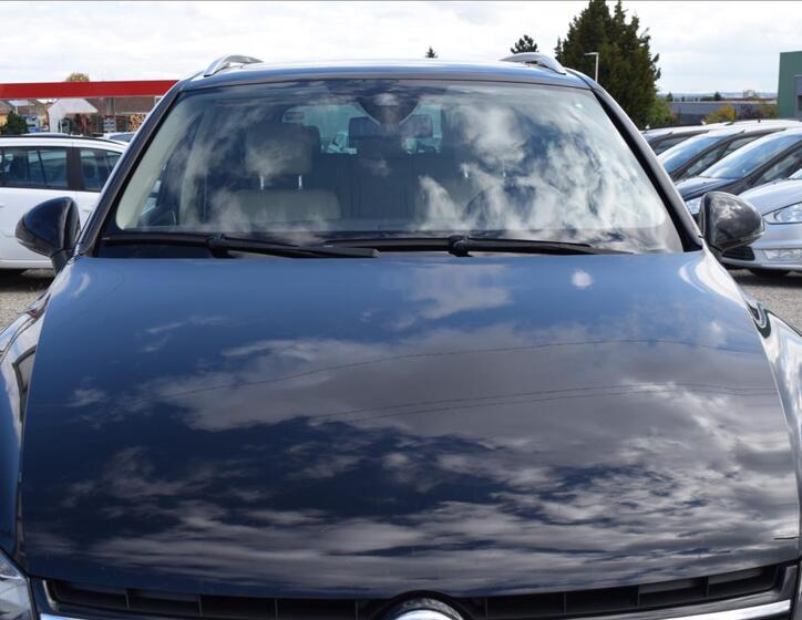 Volkswagen Touareg 3