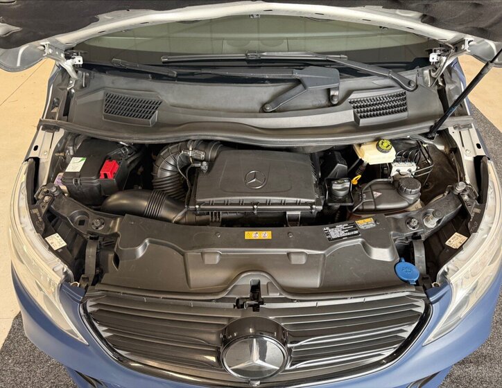 Mercedes-Benz Třídy V MPV 2,1 l 140 kw