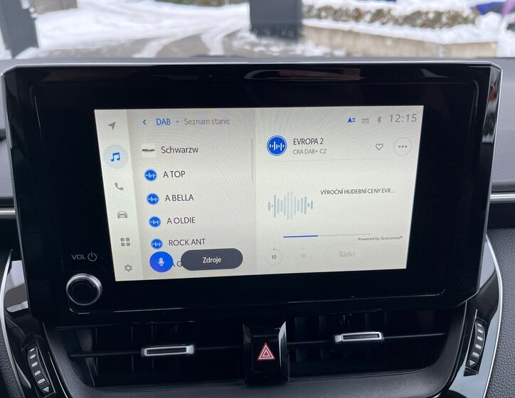 Toyota Corolla Sedan 1,5 l 92 kw