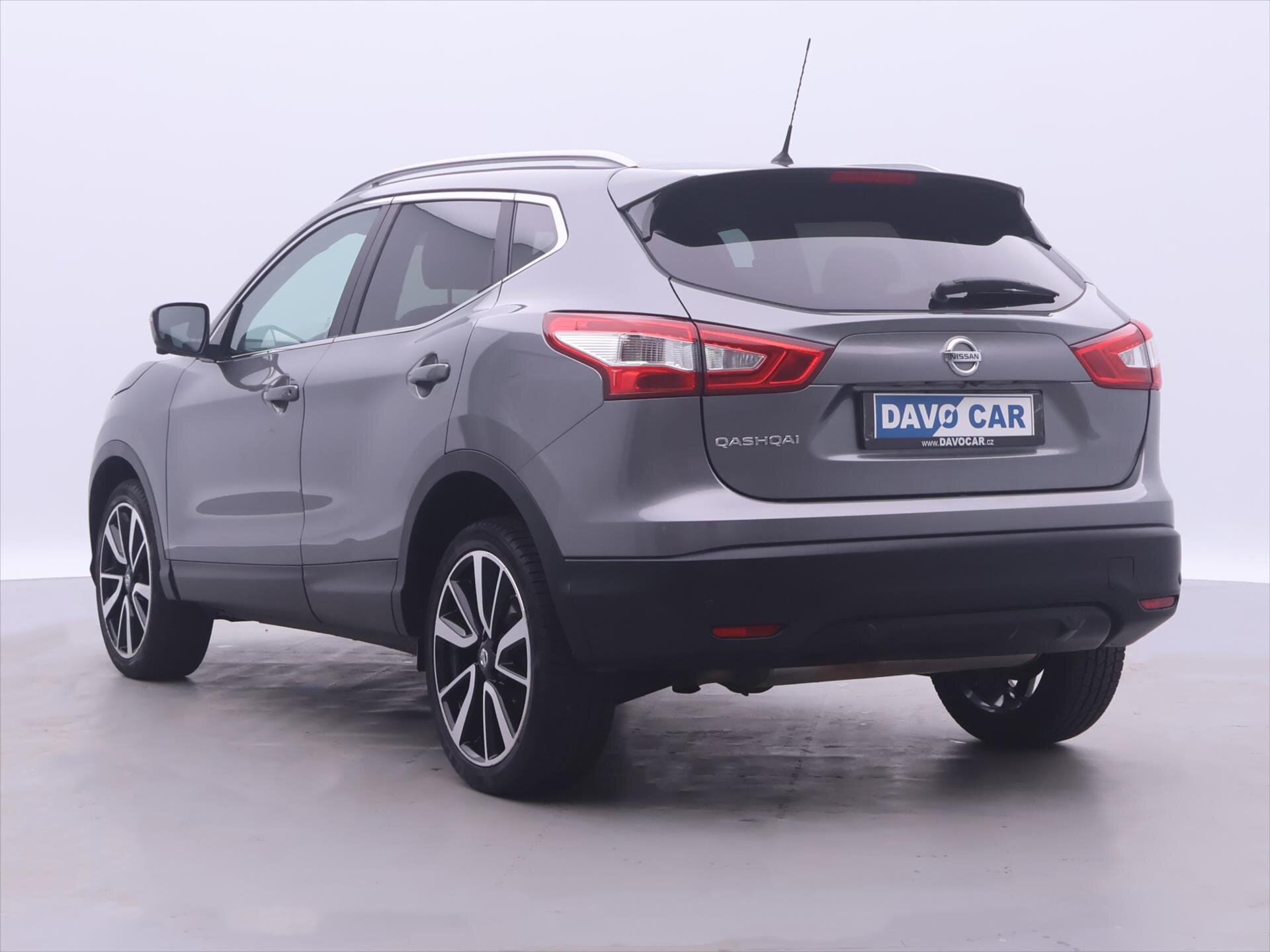 Nissan Qashqai SUV 1,2 l 85 kw
