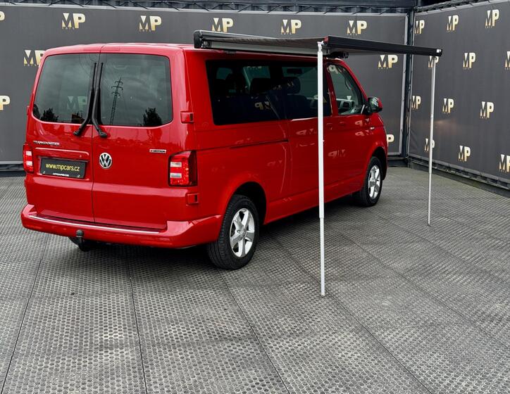 Volkswagen Transporter 12