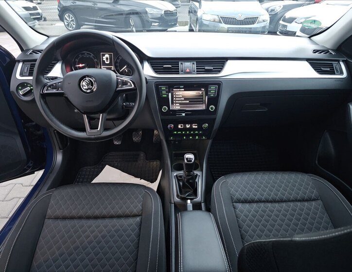 Škoda Rapid Hatchback 999,0 81 kw