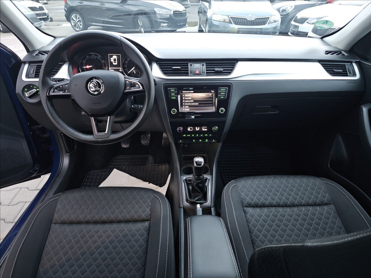 Škoda Rapid Hatchback 999,0 81 kw