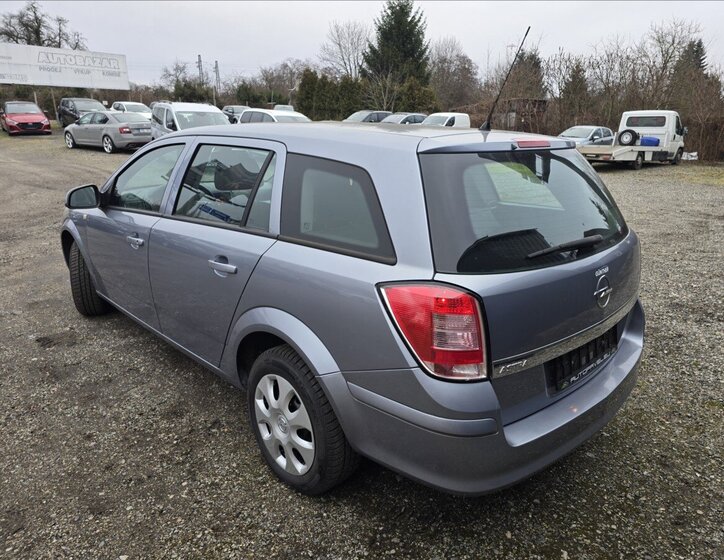 Opel Astra 6
