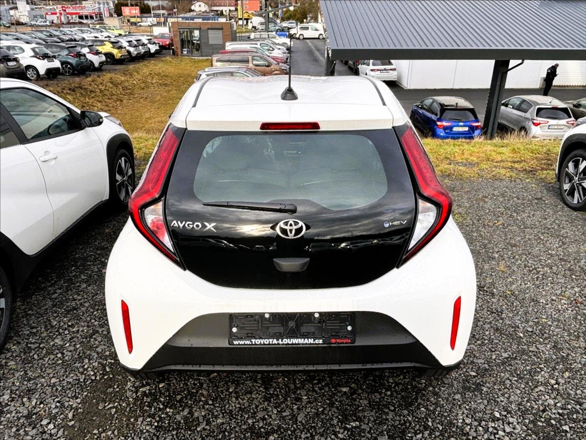 Toyota Aygo Hatchback 1,5 l 85 kw