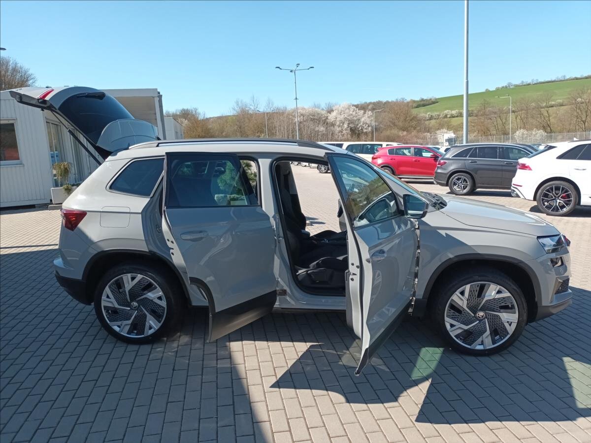 Škoda Karoq SUV / Terénní 2,0 l 110 kw