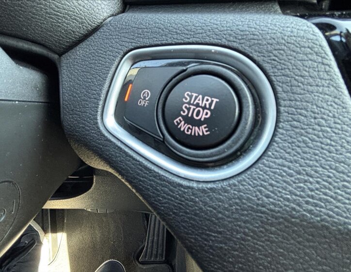 BMW X1 Kombi 1,5 l 100 kw