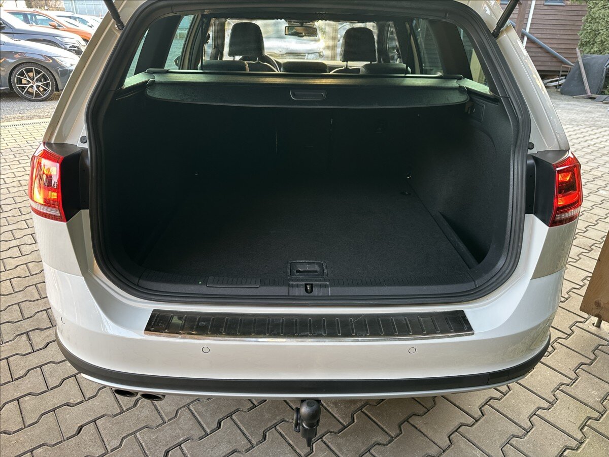 Volkswagen Golf Kombi 2,0 l 135 kw