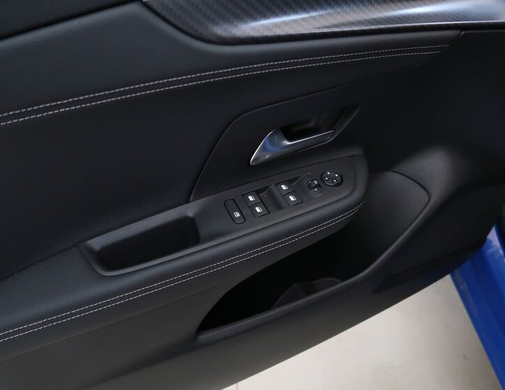 Opel Mokka SUV 1,2 l 74 kw