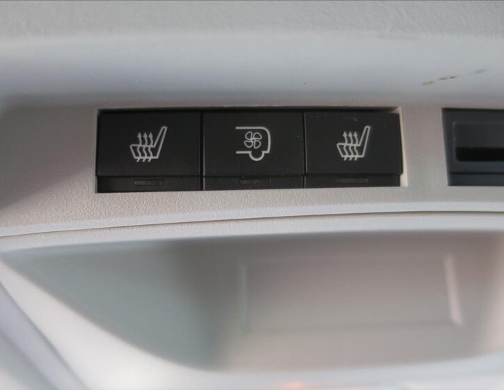 Citroën Jumpy Kombi 2,0 l 120 kw