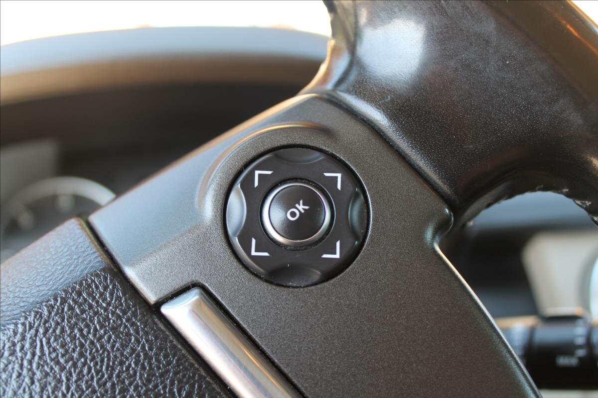 Land Rover Discovery SUV / Terénní 3,0 l 155 kw