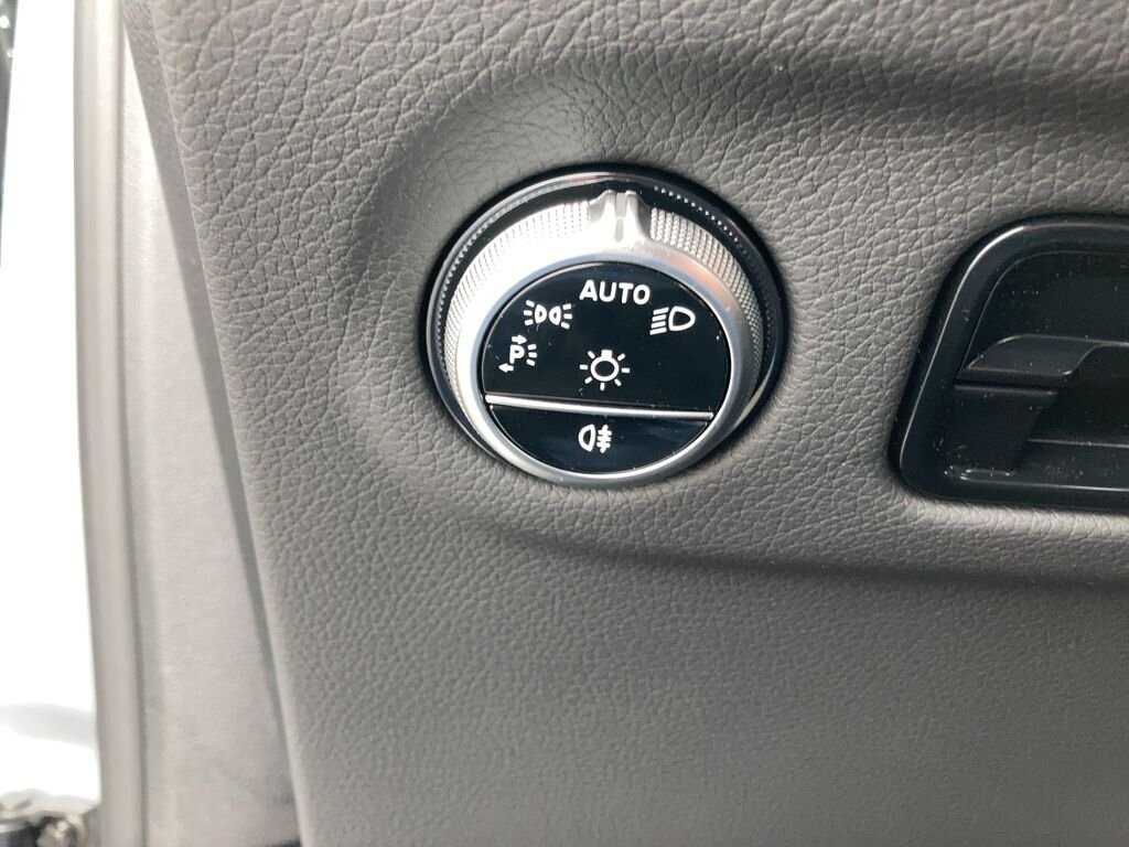 Mercedes-Benz EQE SUV / Terénní 0,0 215 kw