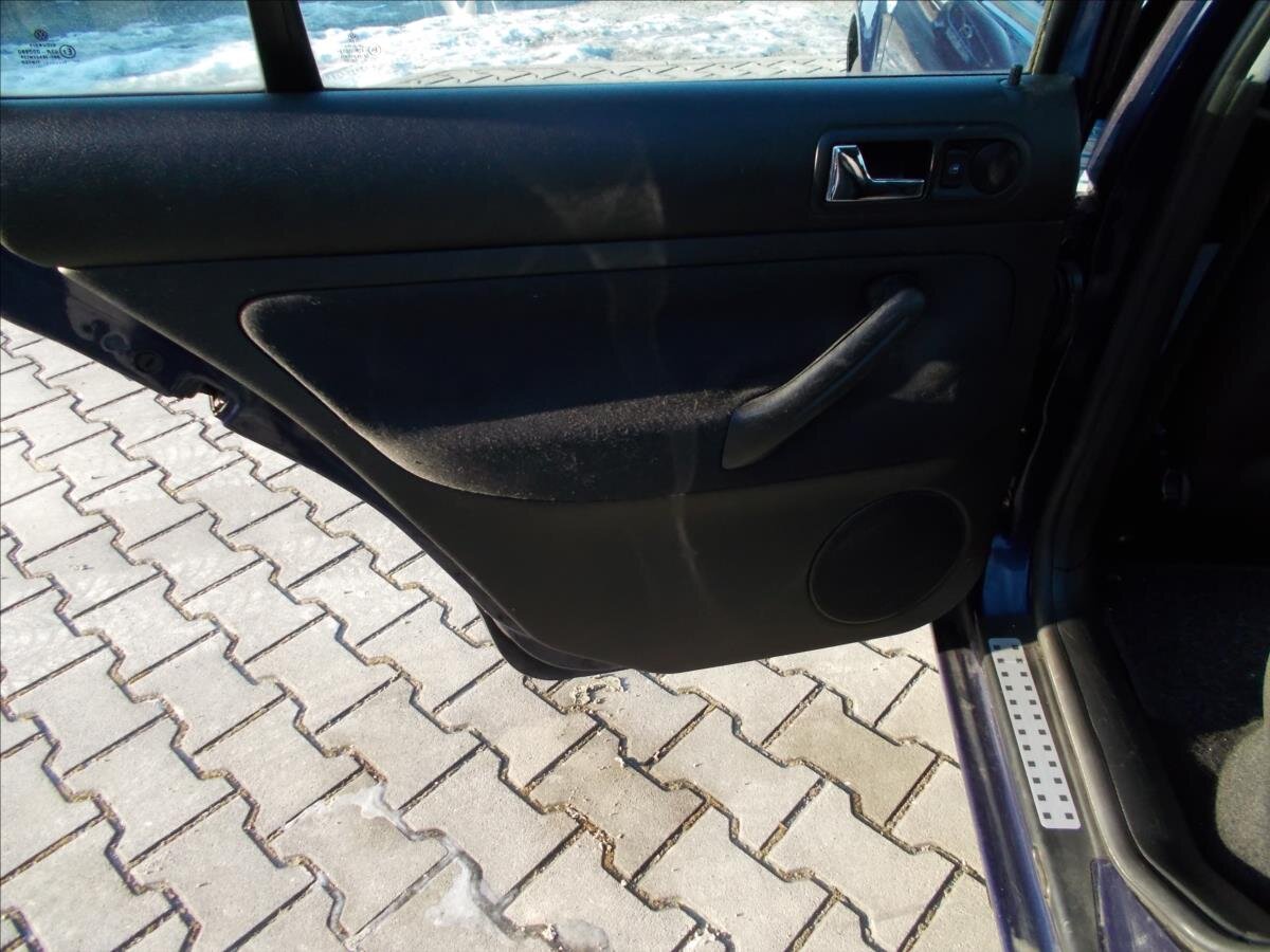 Volkswagen Golf Kombi 1,4 l 55 kw