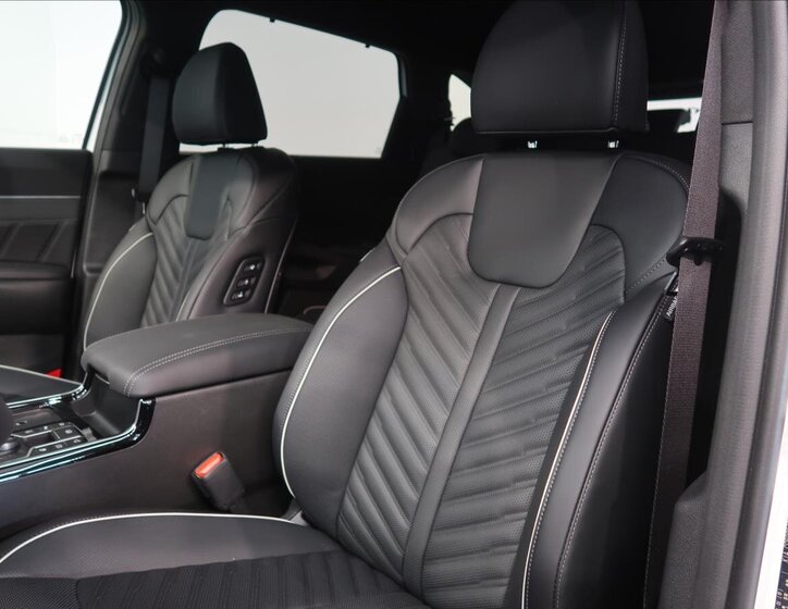 KIA Sorento SUV / Terénní 2,2 l 142 kw