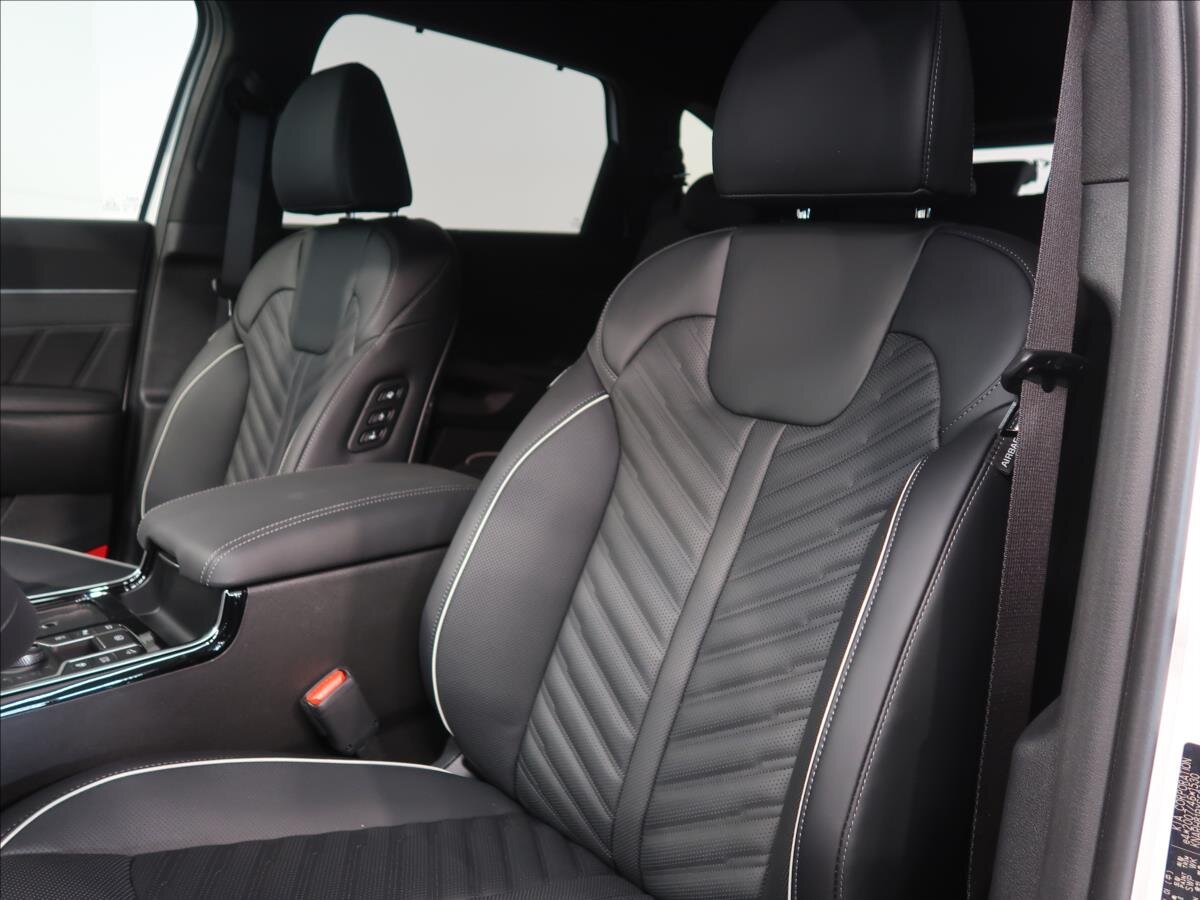 KIA Sorento SUV / Terénní 2,2 l 142 kw