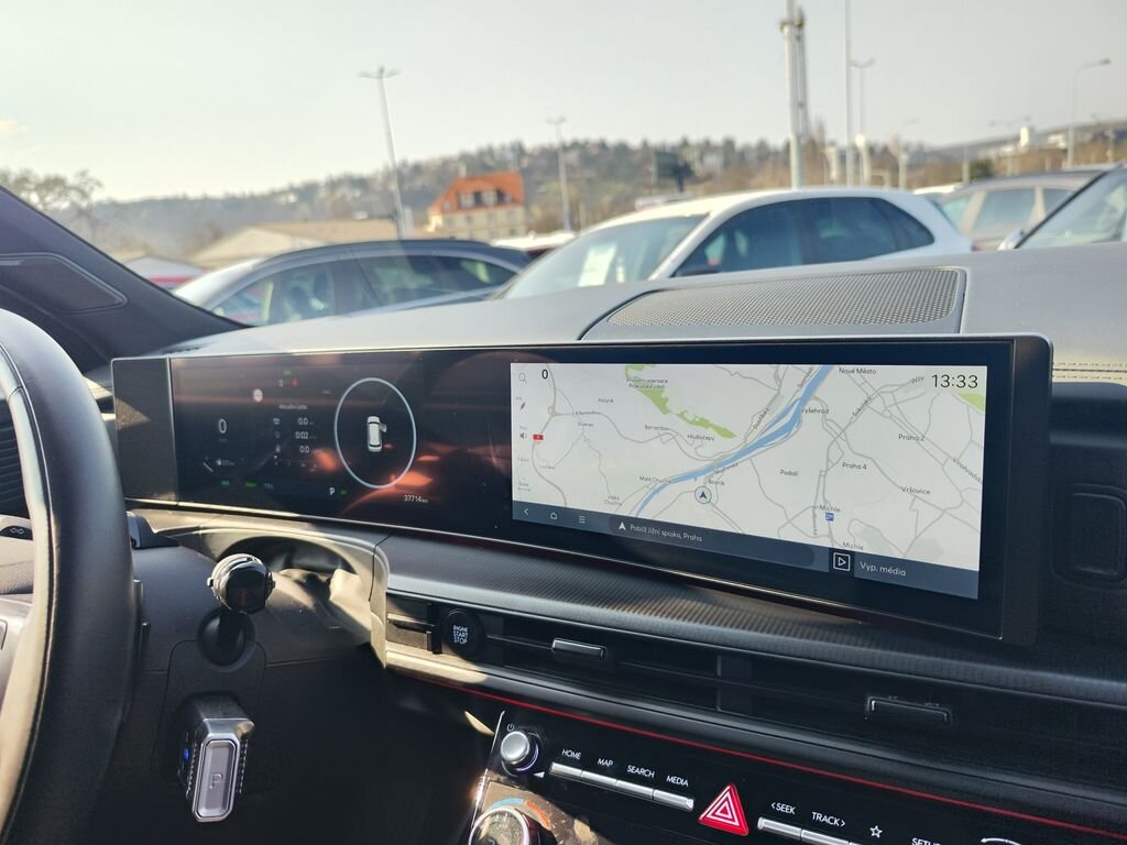 Hyundai Santa Fe SUV / Terénní 1,6 l 158 kw