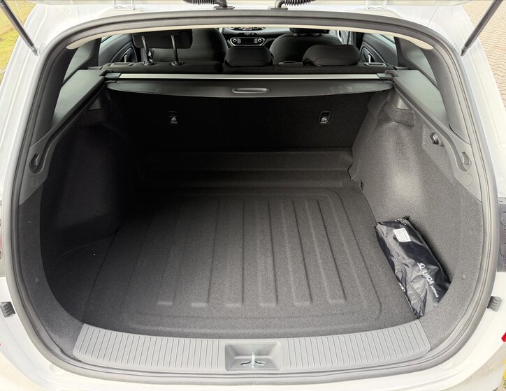 Hyundai i30 Kombi 1,6 l 110 kw