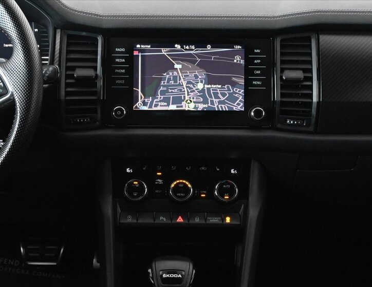 Škoda Kodiaq SUV / Terénní 1,5 l 110 kw