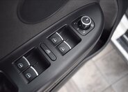 Volkswagen Golf Kombi 1,6 l 77 kw