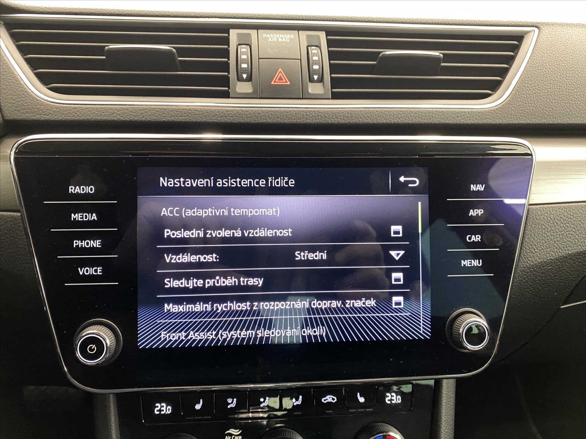 Škoda Superb Liftback 2,0 l 140 kw