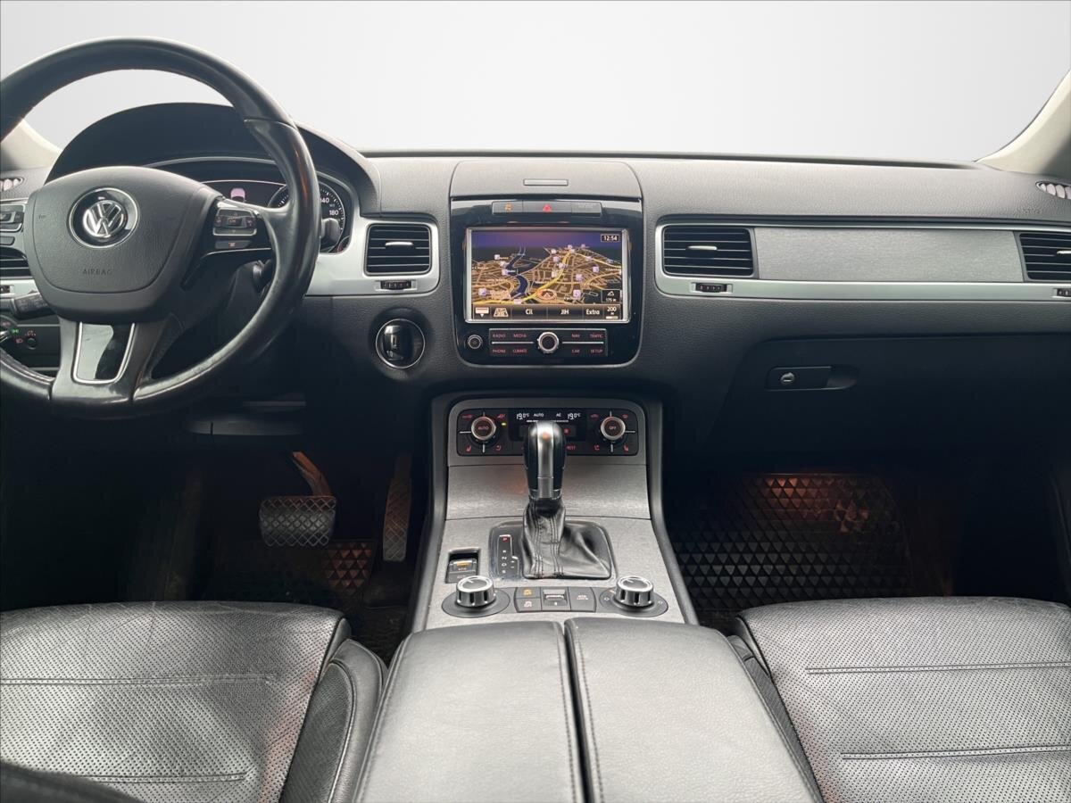Volkswagen Touareg SUV 3,0 l 150 kw