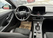 Hyundai i30 16