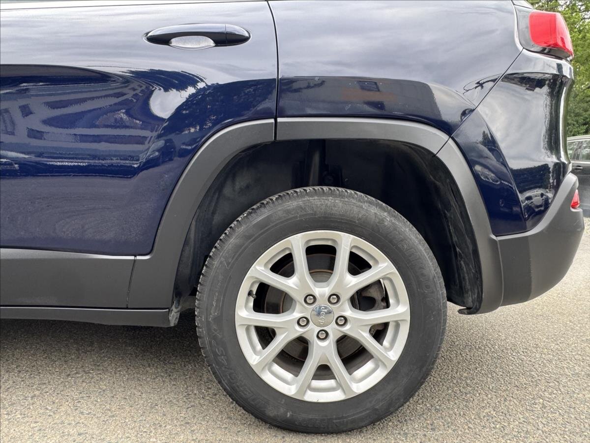 Jeep Cherokee Ostatní 2,0 l 103 kw