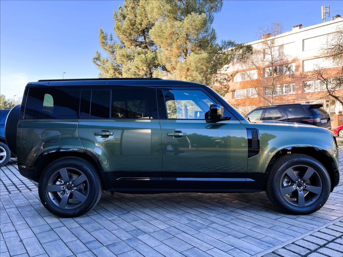 Land Rover Defender SUV / Terénní 3,0 l 183 kw