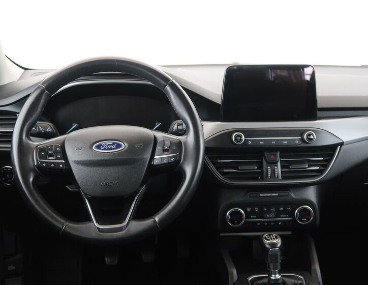 Ford Focus Kombi 1,5 l 88 kw