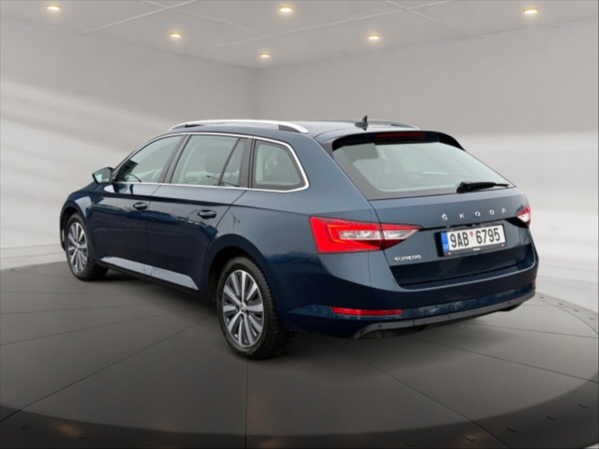 Škoda Superb Kombi 2,0 l 110 kw