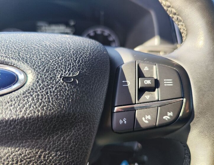 Ford Tourneo Custom VAN / Minibus 2,0 l 110 kw