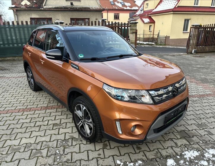 Suzuki Vitara 1