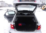 Hyundai Elantra Sedan 1,6 l 77 kw