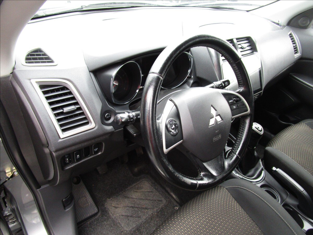 Mitsubishi ASX SUV / Terénní 1,6 l 86 kw
