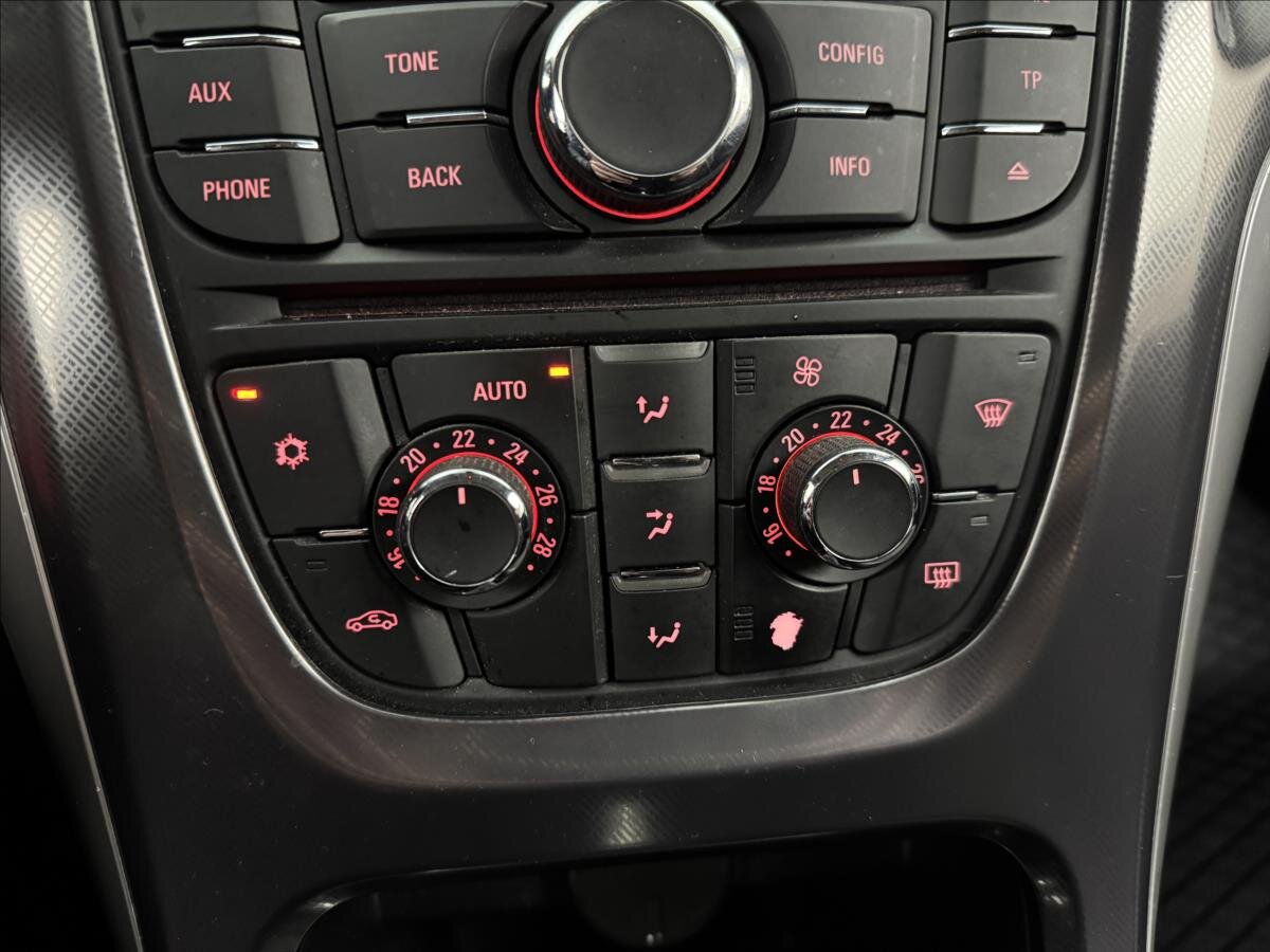 Opel Astra Hatchback 1,4 l 103 kw