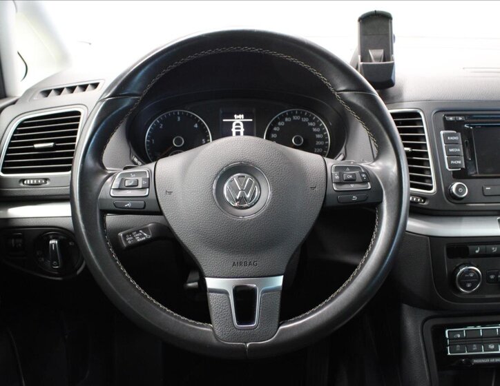 Volkswagen Sharan 17