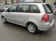 Opel Zafira 6