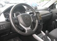 Suzuki Vitara 5