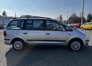 Volkswagen Sharan Kombi 1,9 l 85 kw